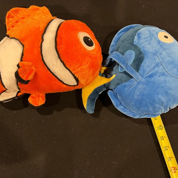 Nemo Dory plush stuffed animal fish bundle Disney Store - Picture 3 of 3